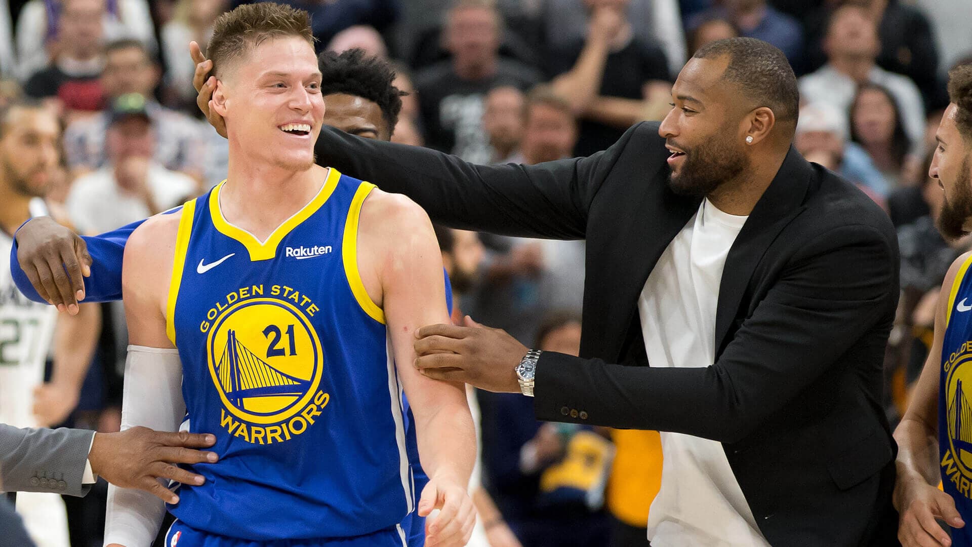 Warriors-vinst och spektakulär "buzzer beater"