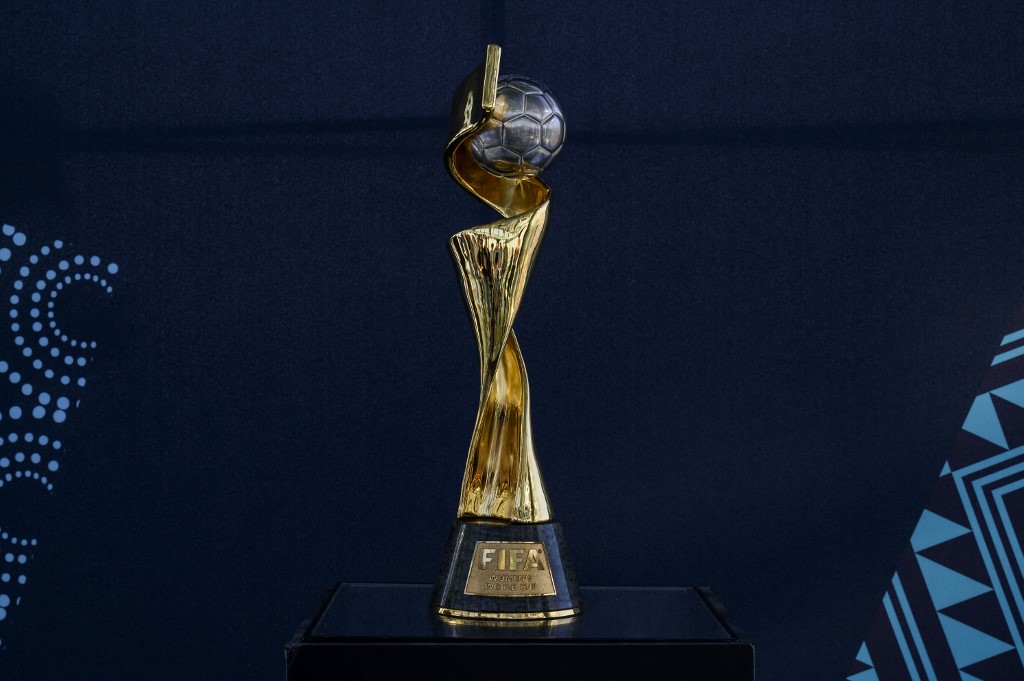 fifa women's world cup trophy