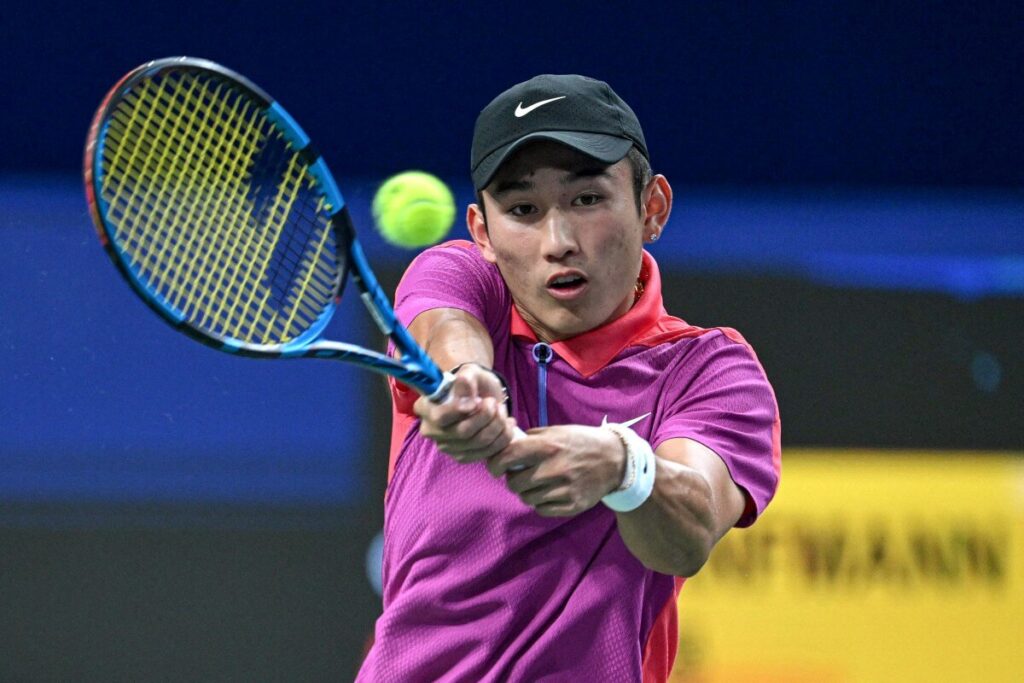 Kineserna kraftigt på gång i tennis