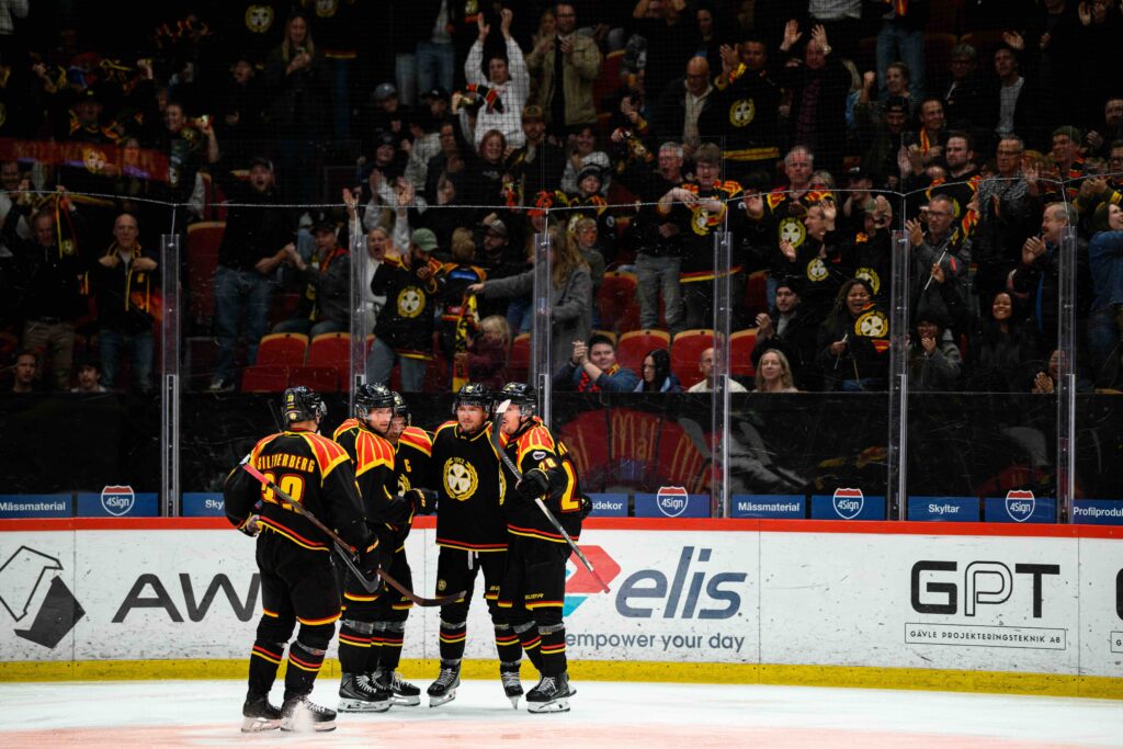 Brynäs–Färjestad på TV 29 oktober: Serieledaren jagar elfte raka segern